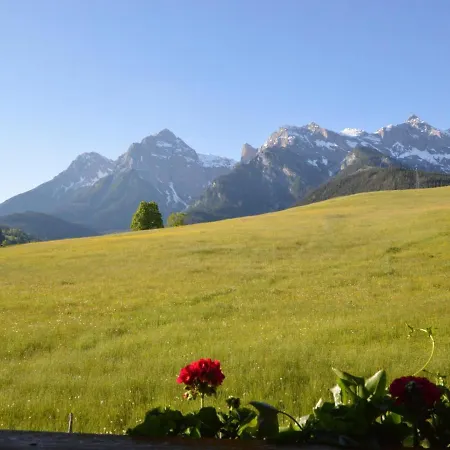 Sommerstein شقة *